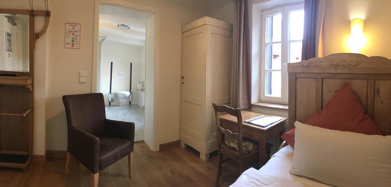 Fachwerk-Hotel Eisenbart 汉诺威-明登 外观 照片