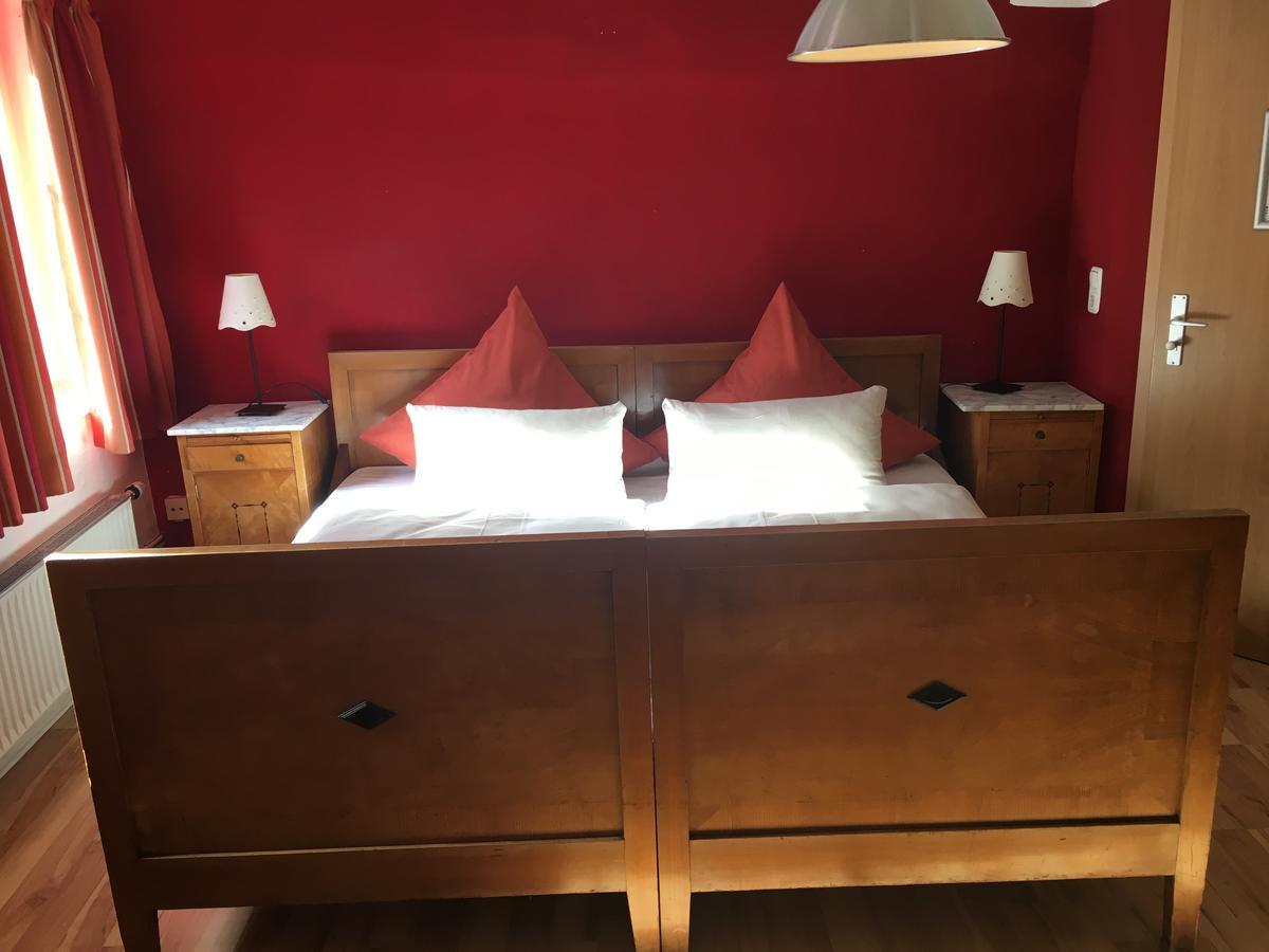 Fachwerk-Hotel Eisenbart 汉诺威-明登 外观 照片