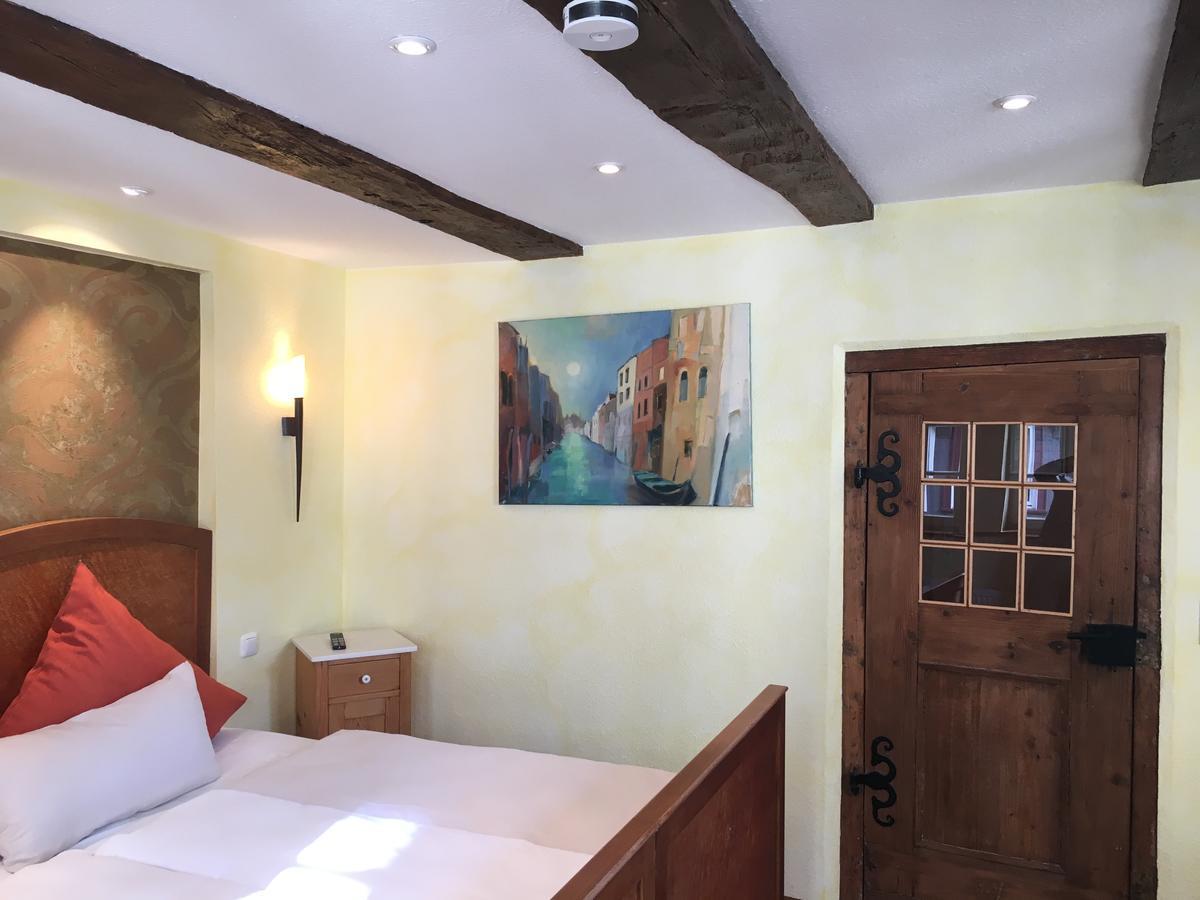 Fachwerk-Hotel Eisenbart 汉诺威-明登 外观 照片